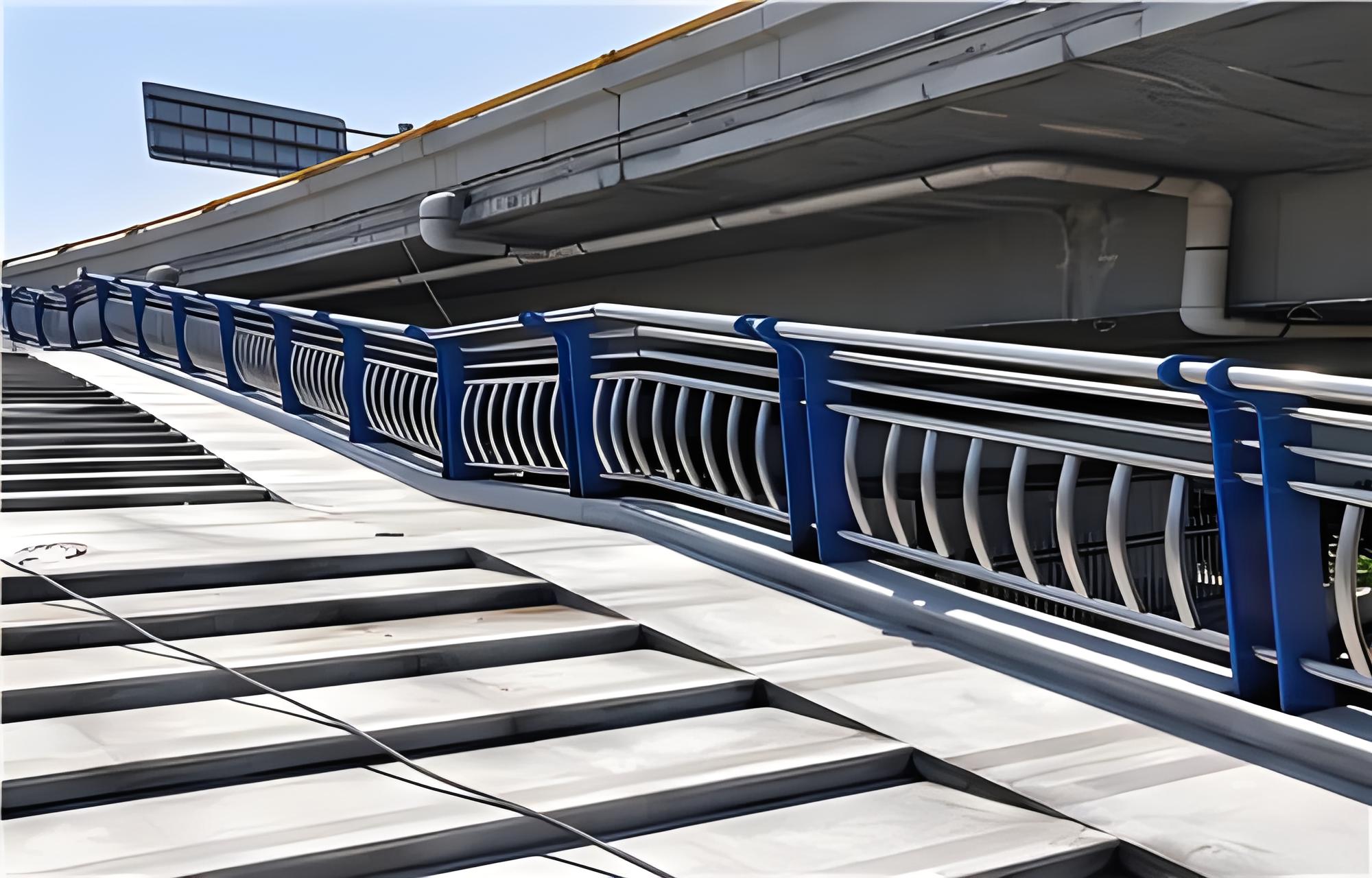 来宾不锈钢桥梁护栏维护方案：确保安全，延长使用寿命